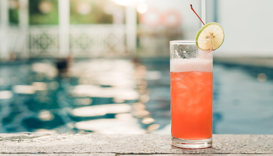 Pool Bar